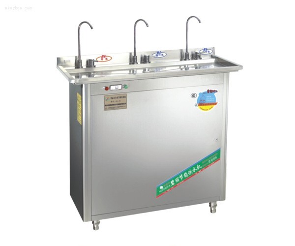 IC卡飲水機-刷卡飲水機-自助飲水機-校園飲水機-感應(yīng)卡飲水機-飲水機ic卡控制器ＩＣ飲水機，學生直飲水、學校直飲水、學生直飲水 data-cke-saved-src="/UploadFiles/chanpin_UploadFiles_7571/200707/20070731113003710.jpg" src="/UploadFiles/chanpin_UploadFiles_7571/200707/20070731113003710.jpg"